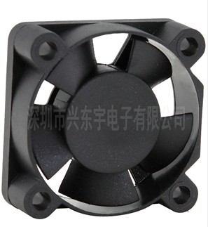 【電飯煲散熱風(fēng)扇】轉(zhuǎn)子平衡軸心在哪里？